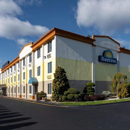 Days Inn By Wyndham Hartford/Closest Downtown Zewnętrze zdjęcie