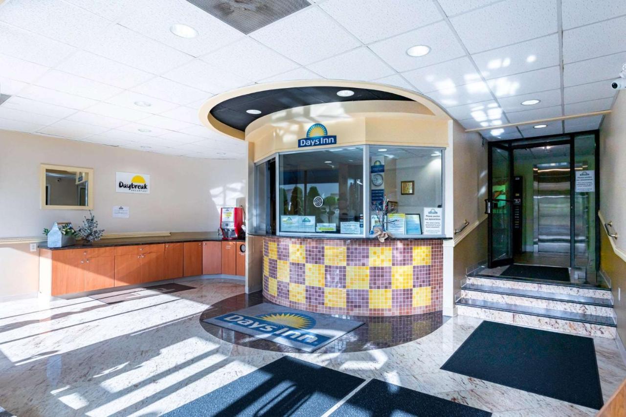Days Inn By Wyndham Hartford/Closest Downtown Zewnętrze zdjęcie